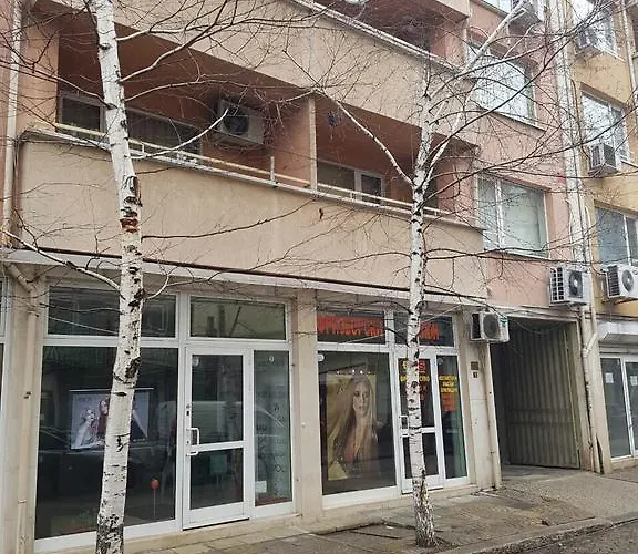 Апартамент Pirotska Gn / Free Garage *